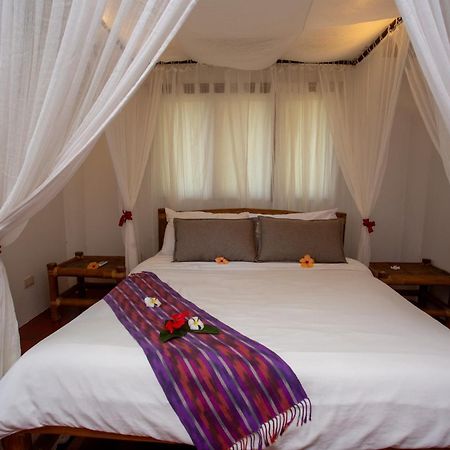 Mandala Spa & Resort Villas Manoc-Manoc Dış mekan fotoğraf